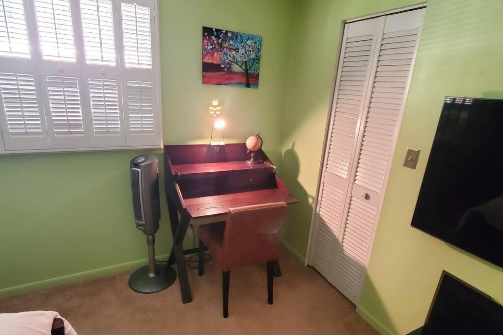 Fully Furnished, Beautiful, Spacious Two Bedroom Condo Lauderhill Exteriér fotografie